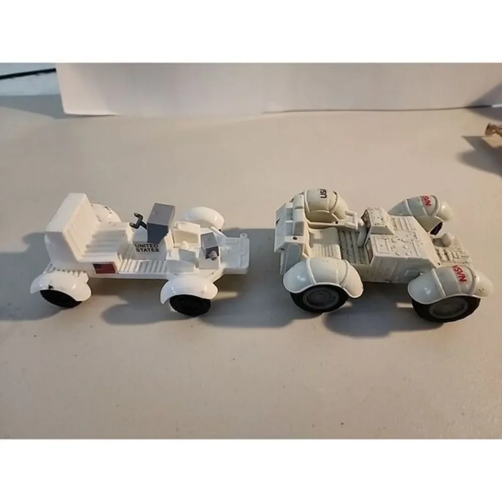 Lot Of 2 - Toy‎ Set Lunar Rovers NASA
